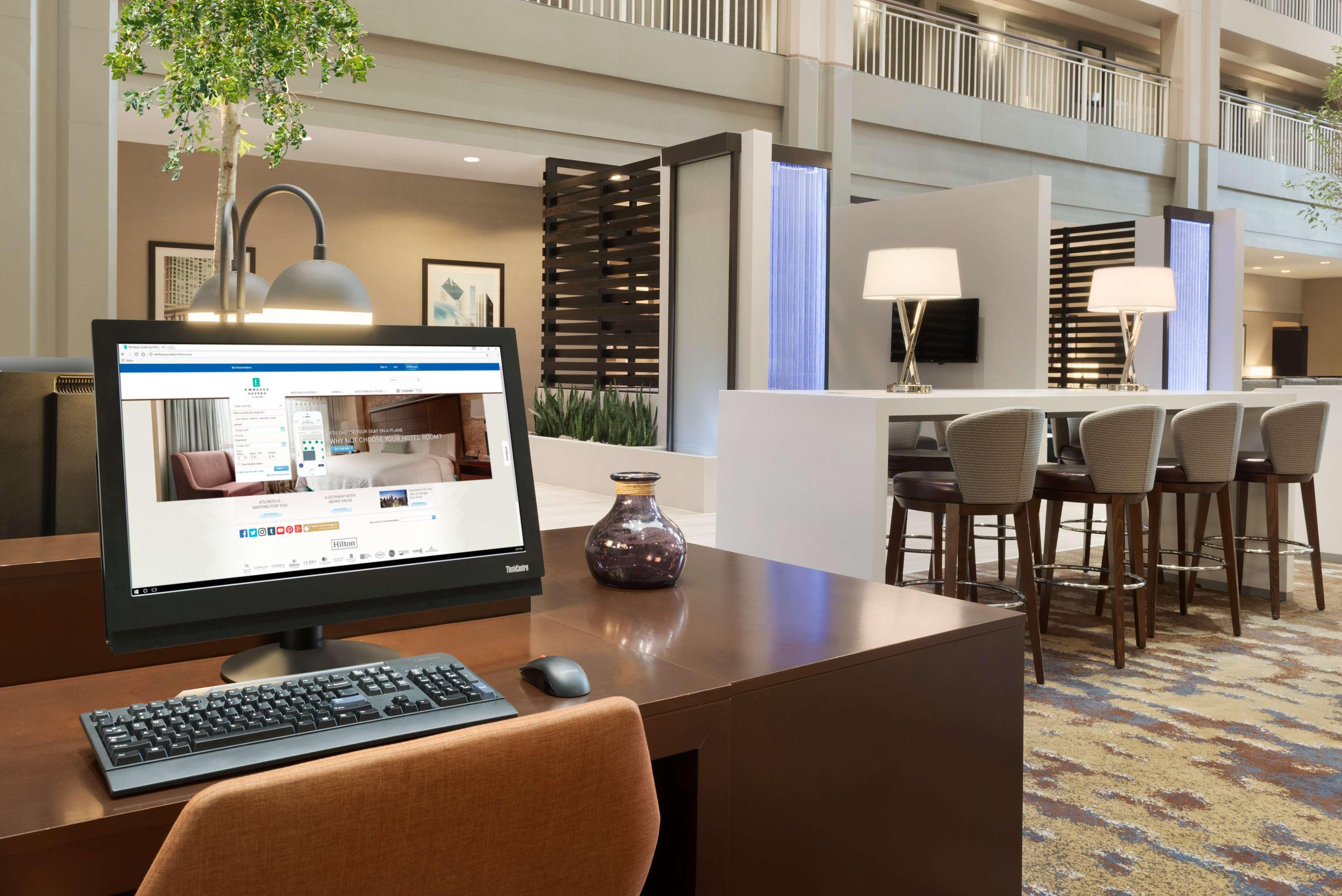 Embassy Suites By Hilton Chicago Lombard Eksteriør billede