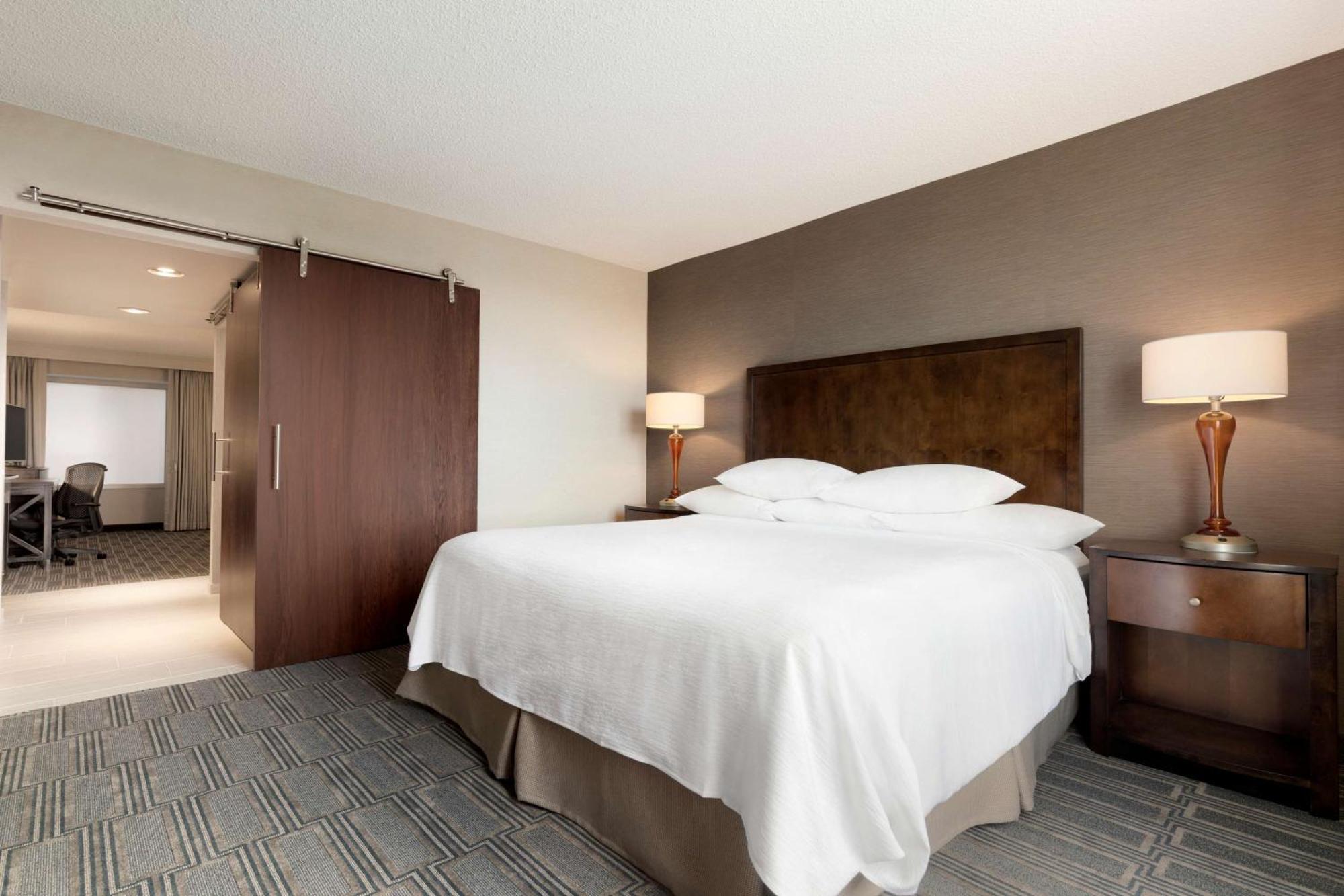 Embassy Suites By Hilton Chicago Lombard Eksteriør billede